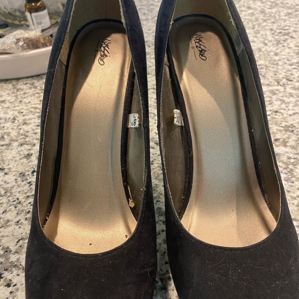 Classic black platform heel - Picture 3 of 4
